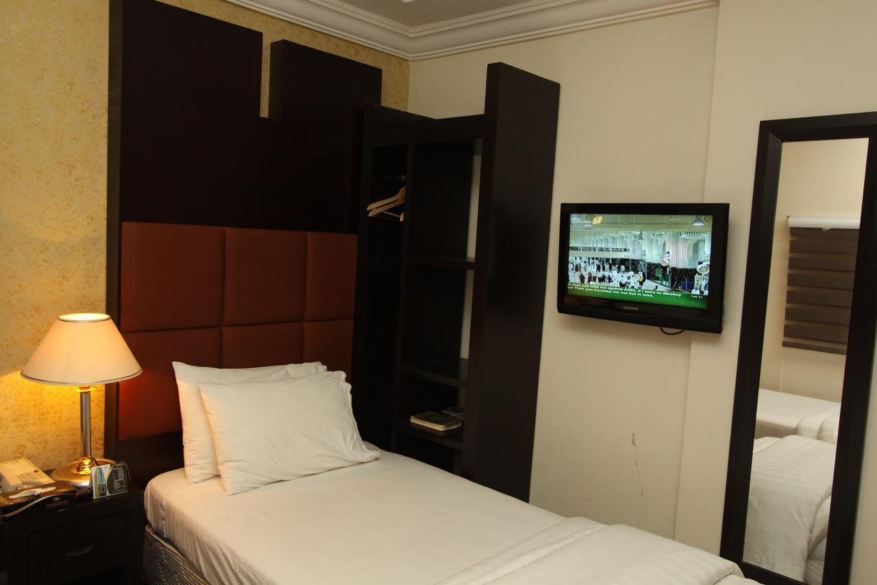 Al Saraya Eman Hotel Mecca Exterior photo